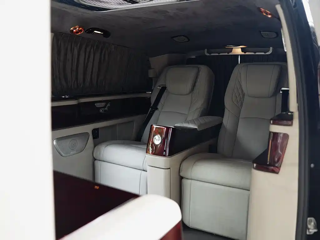 Vito 2021 2.0T Business Edition 7 seats купить на сайте DeffCars