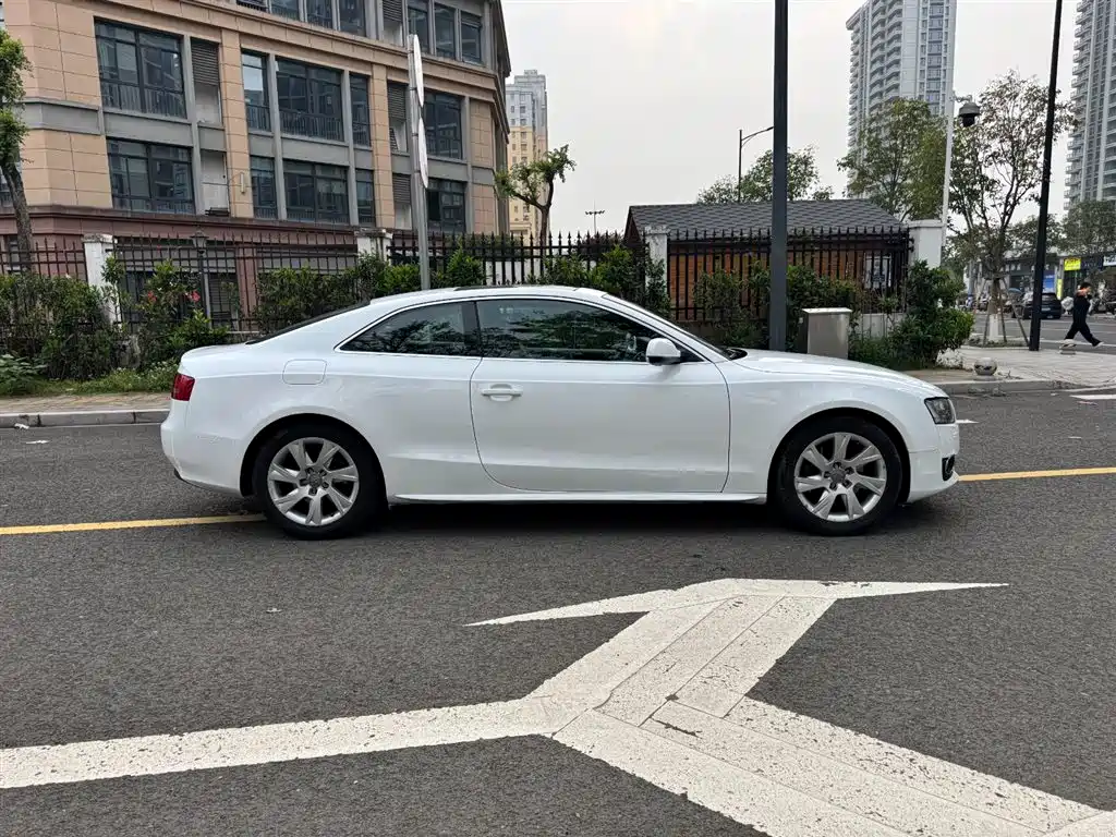Audi A5 imported 2012 2.0TFSI Coupe купить на сайте DeffCars