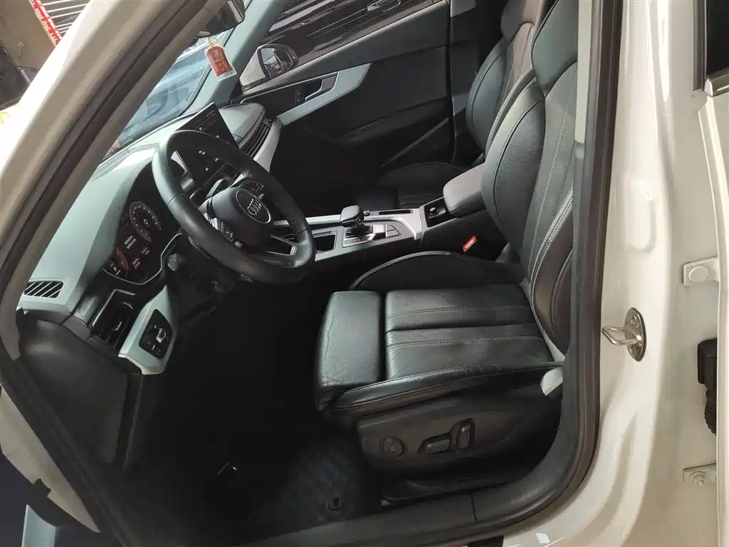 Audi A4L 2020 40 TFSI Fashionable and Dynamic купить на сайте DeffCars