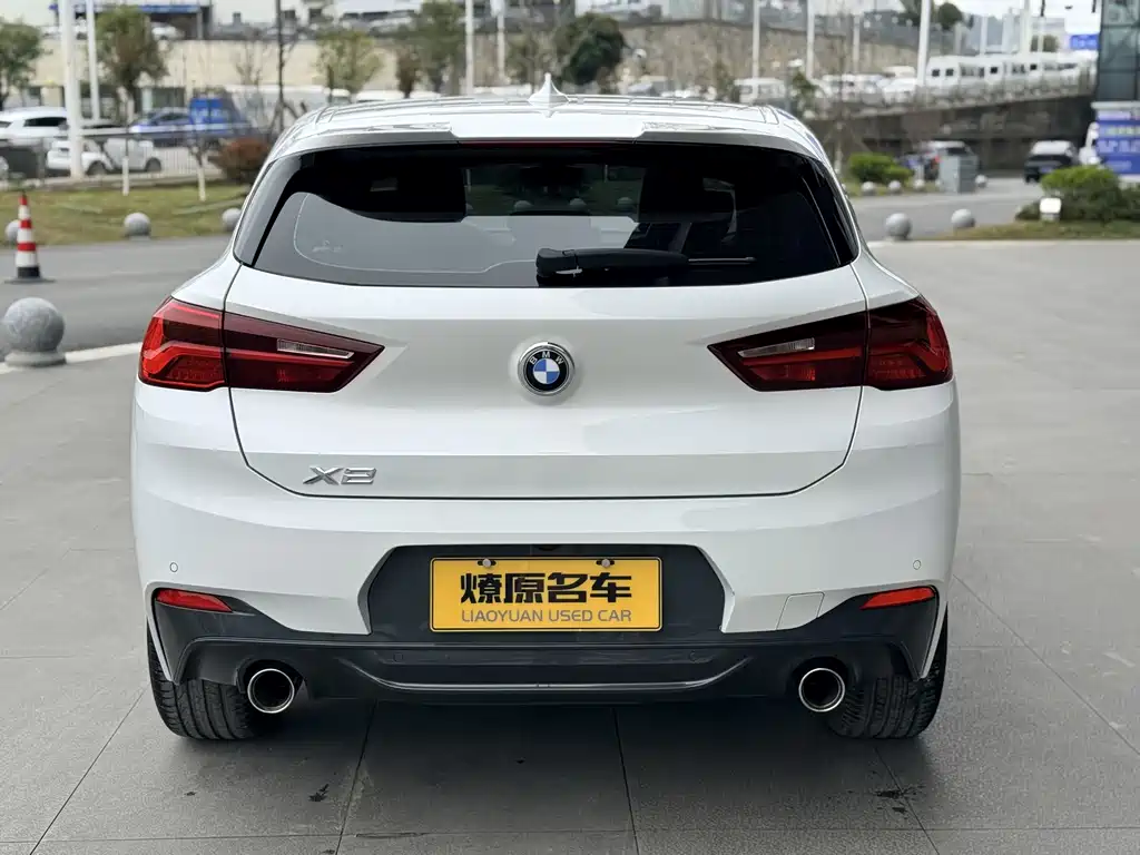 BMW X2 2021 sDrive25i leading M sports package купить на сайте DeffCars