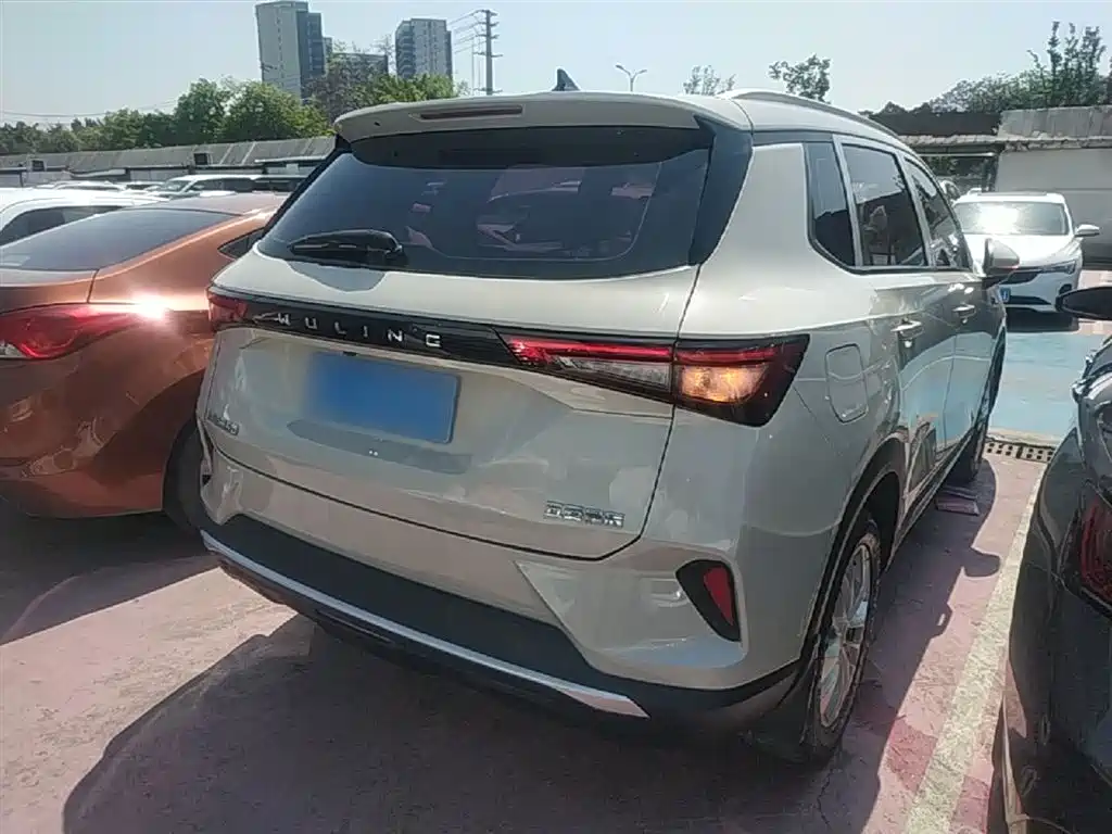 Wuling Xingchen 2021 1.5T Manual Xingyue Edition купить на сайте DeffCars