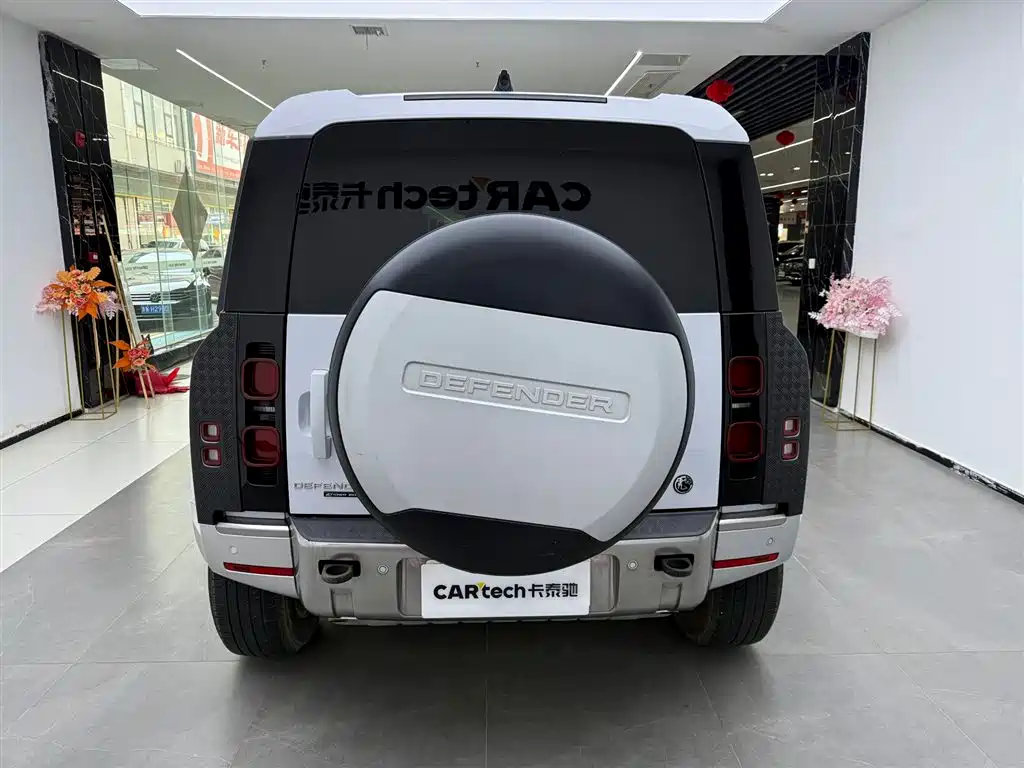 Land Rover Defender 2022 90 2.0T P300 Tiger Ambition Edition купить на сайте DeffCars