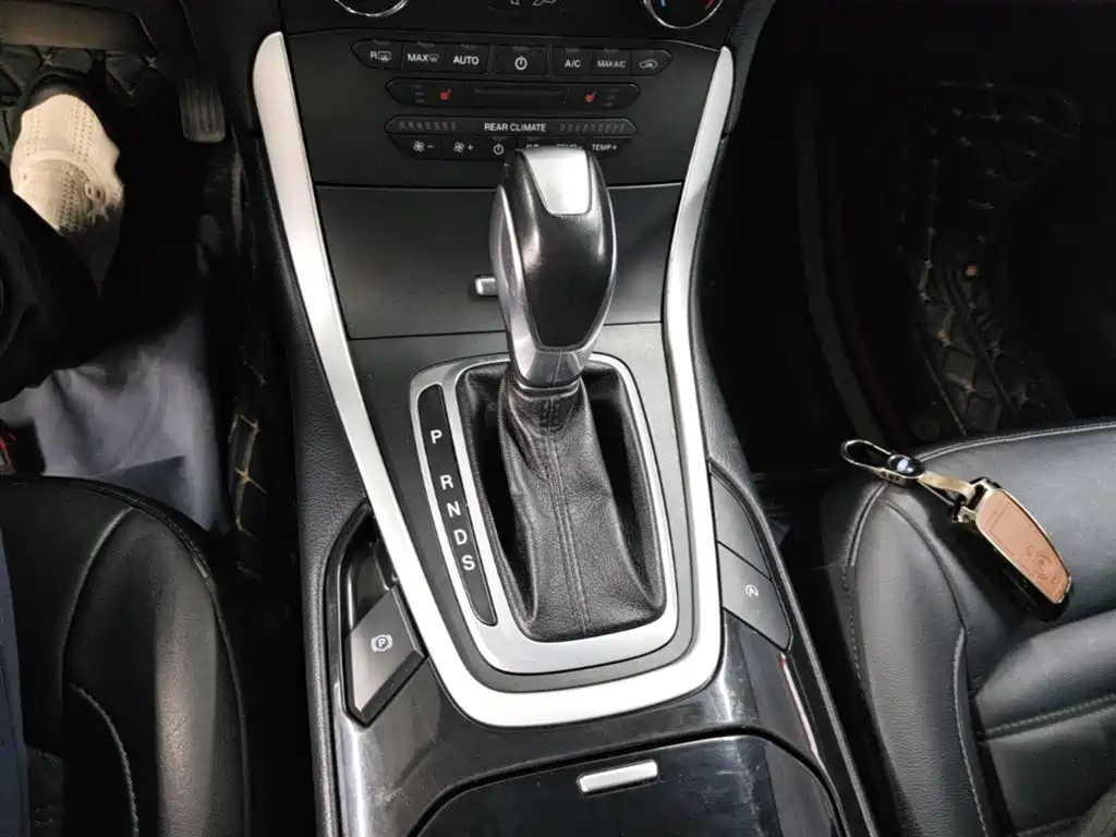 Ruijie 2018 EcoBoost 245 2WD Platinum 7-seater National V купить на сайте DeffCars