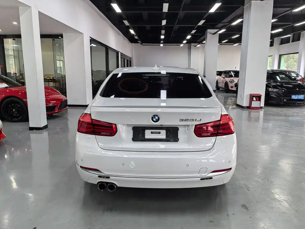 BMW 3 Series 2018 320Li Fashion Model купить на сайте DeffCars