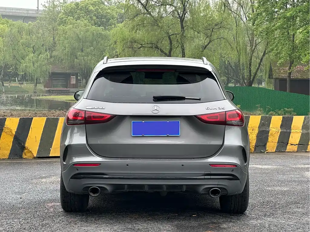 Mercedes-Benz GLA AMG 2022 AMG GLA 35 4MATIC купить на сайте DeffCars