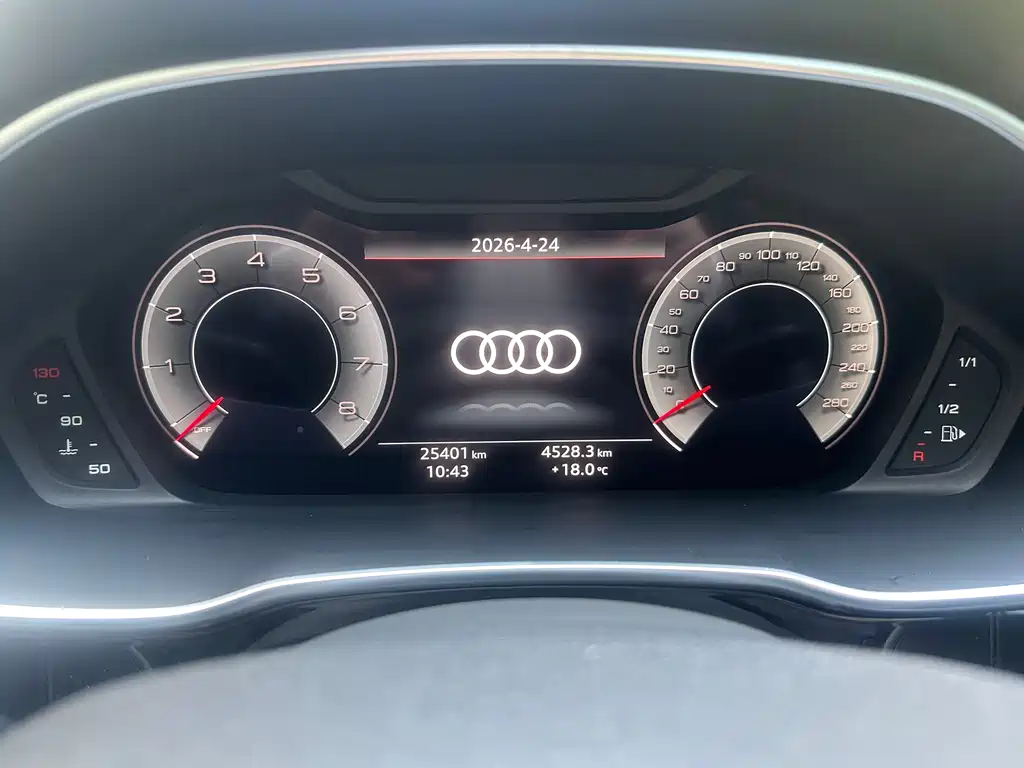 Audi Q3 2024 35 TFSI Fashionable and Dynamic купить на сайте DeffCars