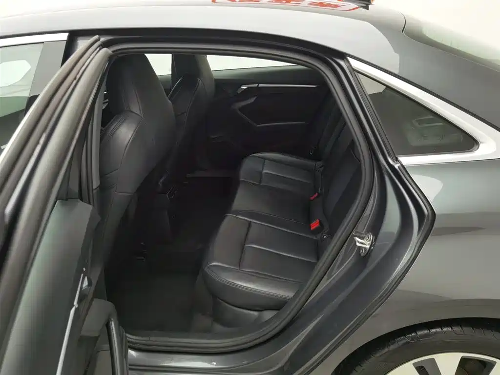 Audi A3 2021 A3L Limousine 35 TFSI Enterprising and Elegant Model купить на сайте DeffCars