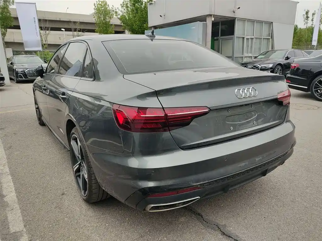 Audi A4L 2024 40 TFSI luxury and dynamic model купить на сайте DeffCars