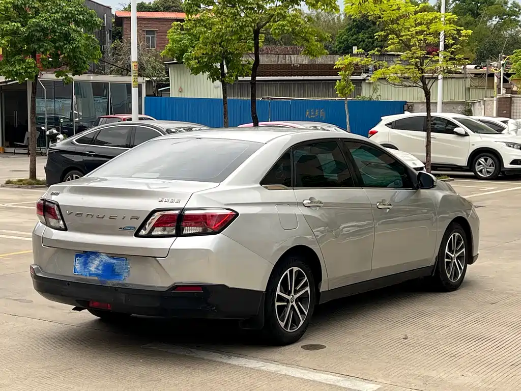 Venucia D60 2019 1.6L XV CVT Intelligent Deluxe Edition купить на сайте DeffCars