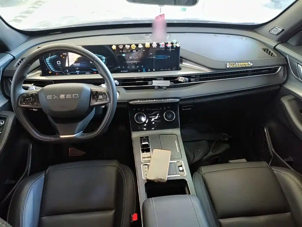Xingtu Chasing the Wind 2022 Versailles Edition 1.6T DCT Chengfengqi Edition купить на сайте DeffCars