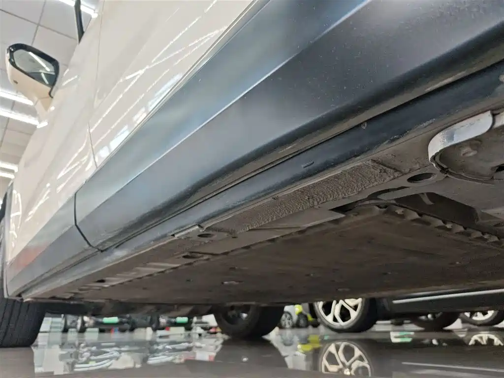 NIO ES8 2020 415KM Signature Edition Six-Seater Edition купить на сайте DeffCars