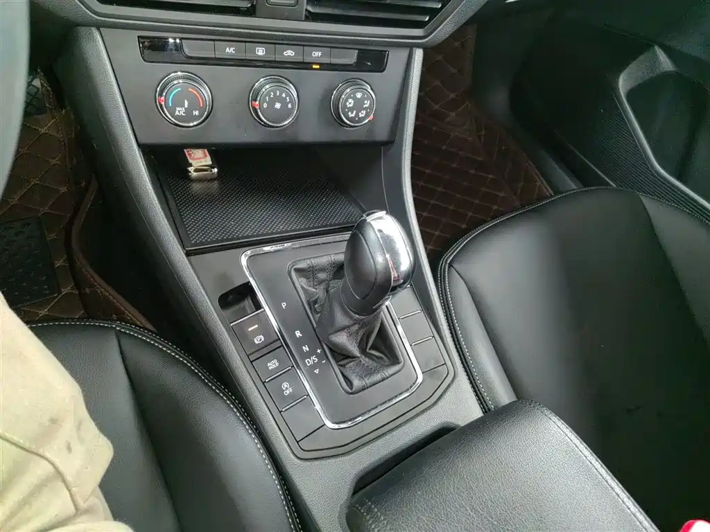 Bora 2019 facelift 1.5L automatic fashion model National VI купить на сайте DeffCars