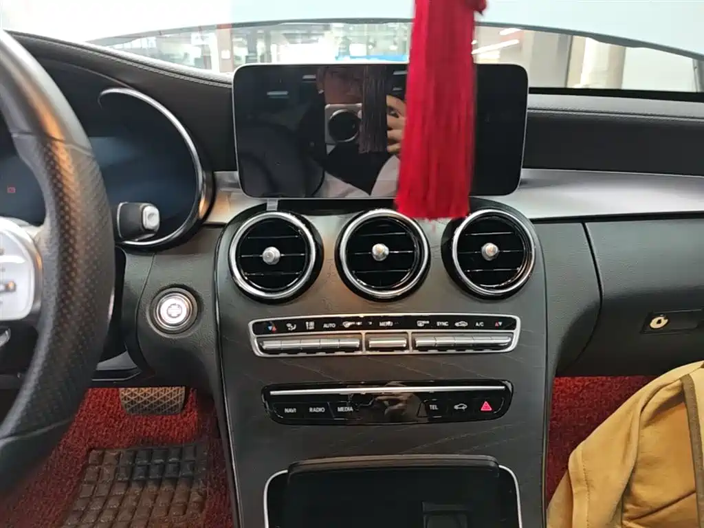 Mercedes-Benz C-Class 2020 C 200 L Fashionable Sports Edition купить на сайте DeffCars