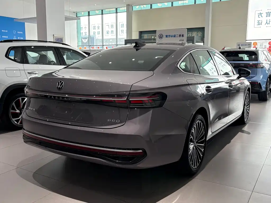 Passat 2025 Pro 380TSI Dragon Edition купить на сайте DeffCars