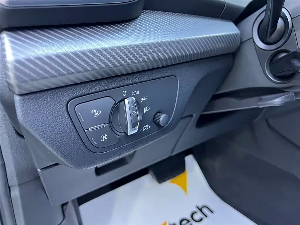 Audi Q5L 2020 45 TFSI exclusive fashion model купить на сайте DeffCars