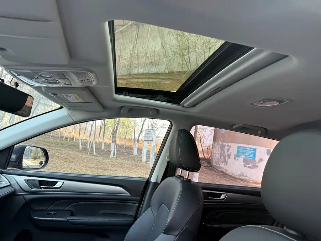 Haval M6 2023 PLUS 1.5T DCT luxury smart connected model купить на сайте DeffCars