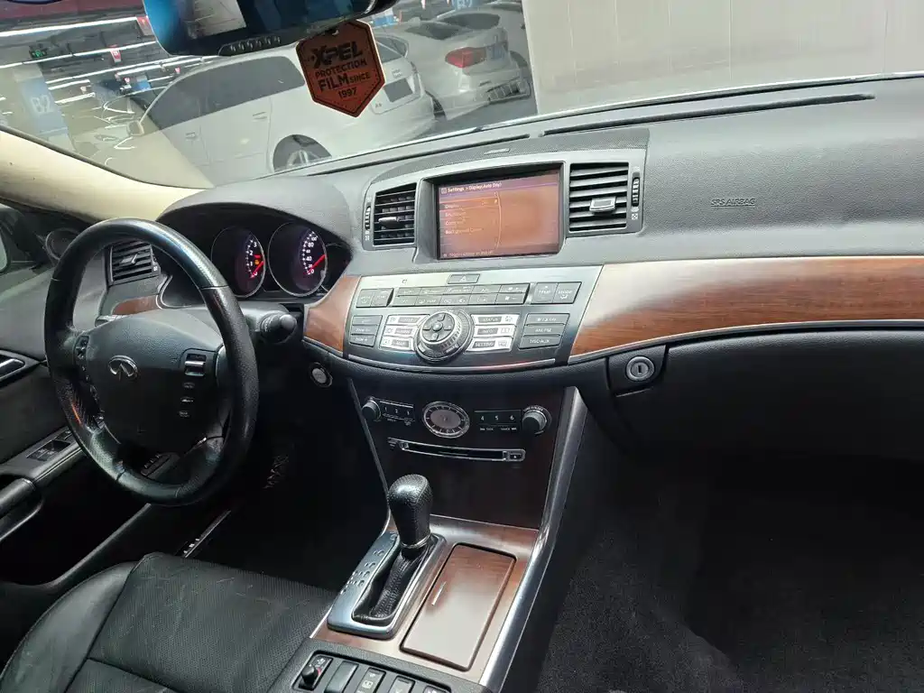 Infiniti M Series 2009 M35 купить на сайте DeffCars