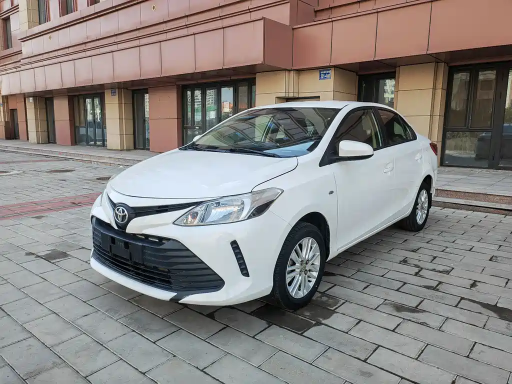 Vios 2017 1.5L Manual Enactus Edition купить на сайте DeffCars