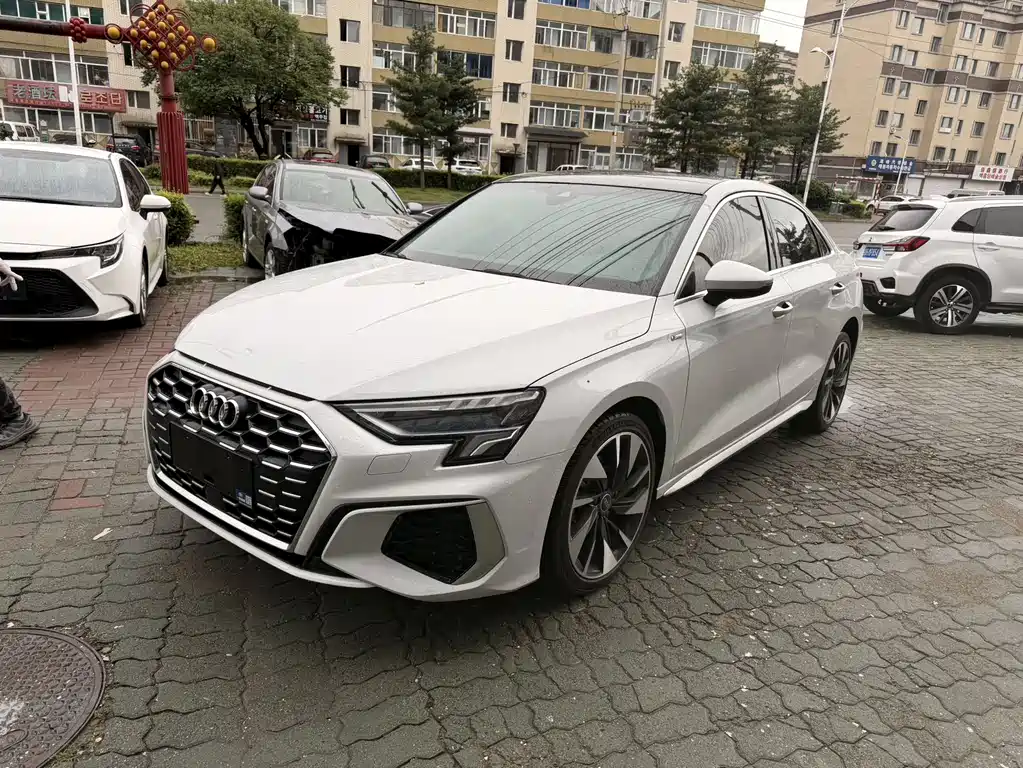 Audi A3 2022 A3L Limousine 35 TFSI fashionable and sporty купить на сайте DeffCars