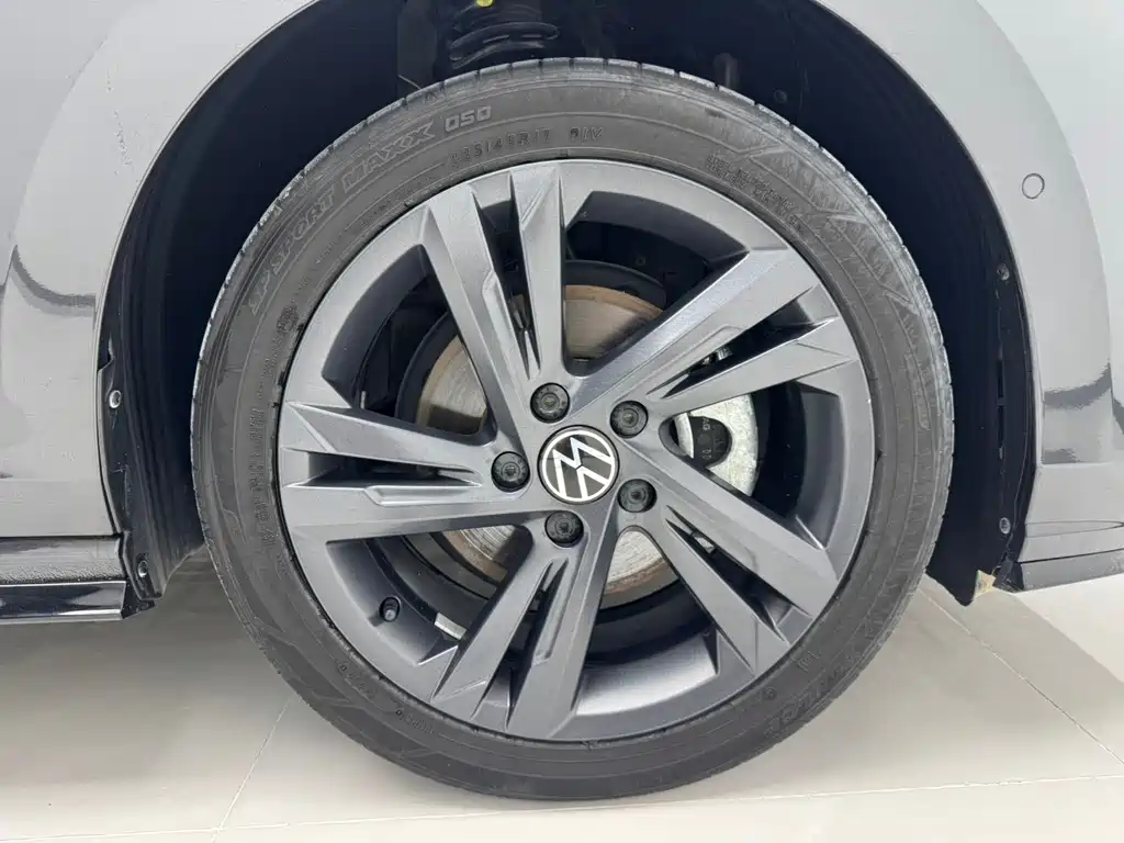 Golf 2023 280TSI DSG R-Line Lite купить на сайте DeffCars