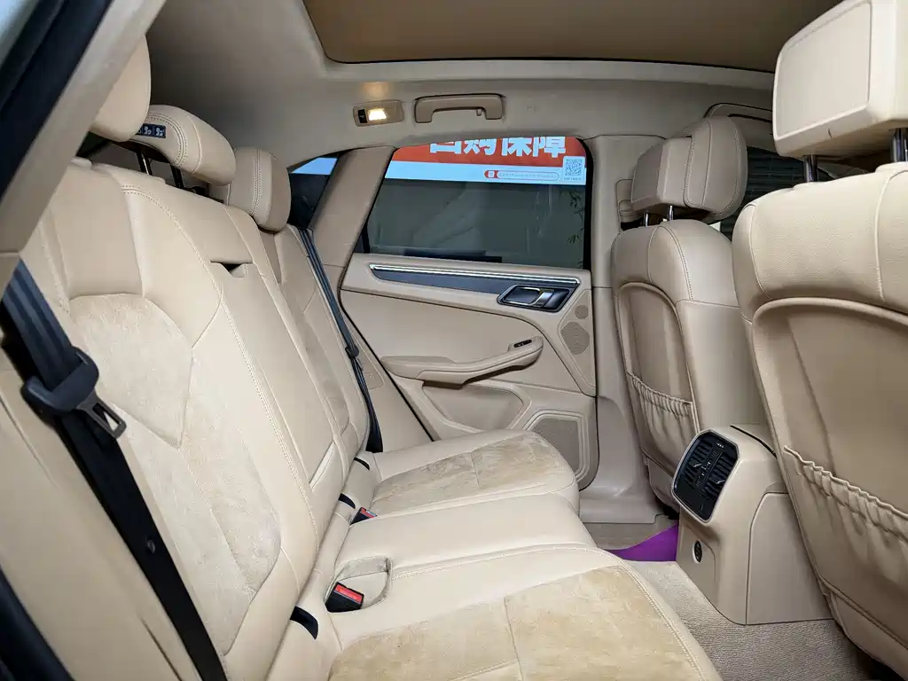 Macan 2017 Macan 2.0T купить на сайте DeffCars