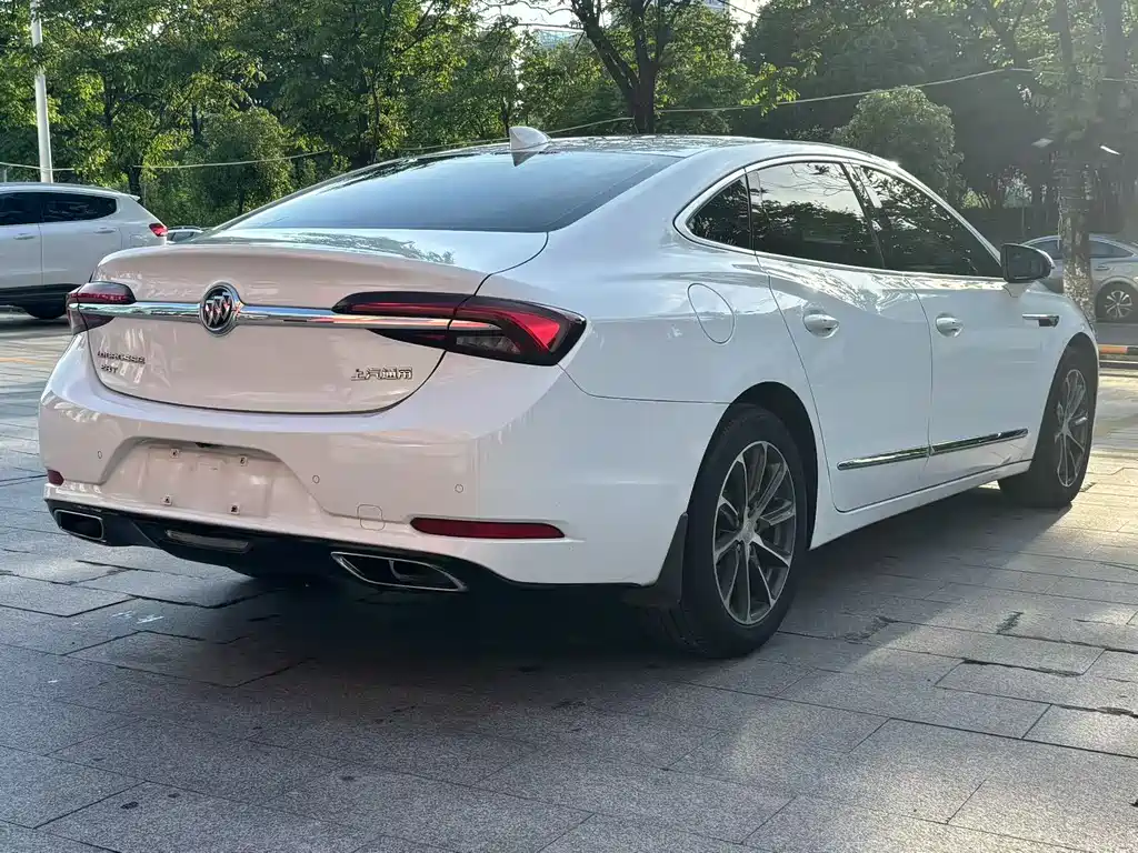 LaCrosse 2019 28T luxury model купить на сайте DeffCars