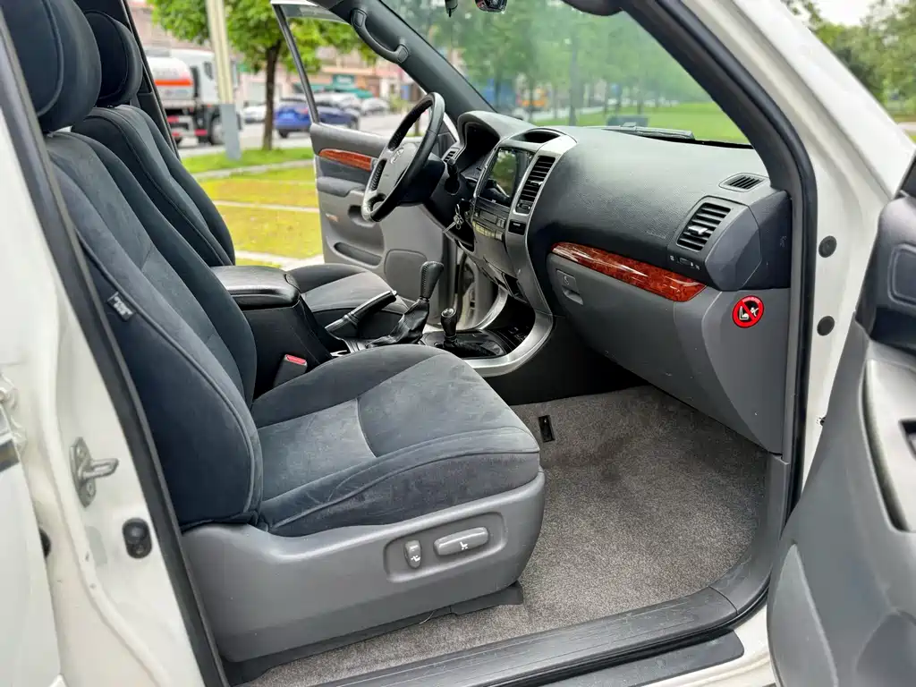 Prado 2004 4.0L automatic GX купить на сайте DeffCars