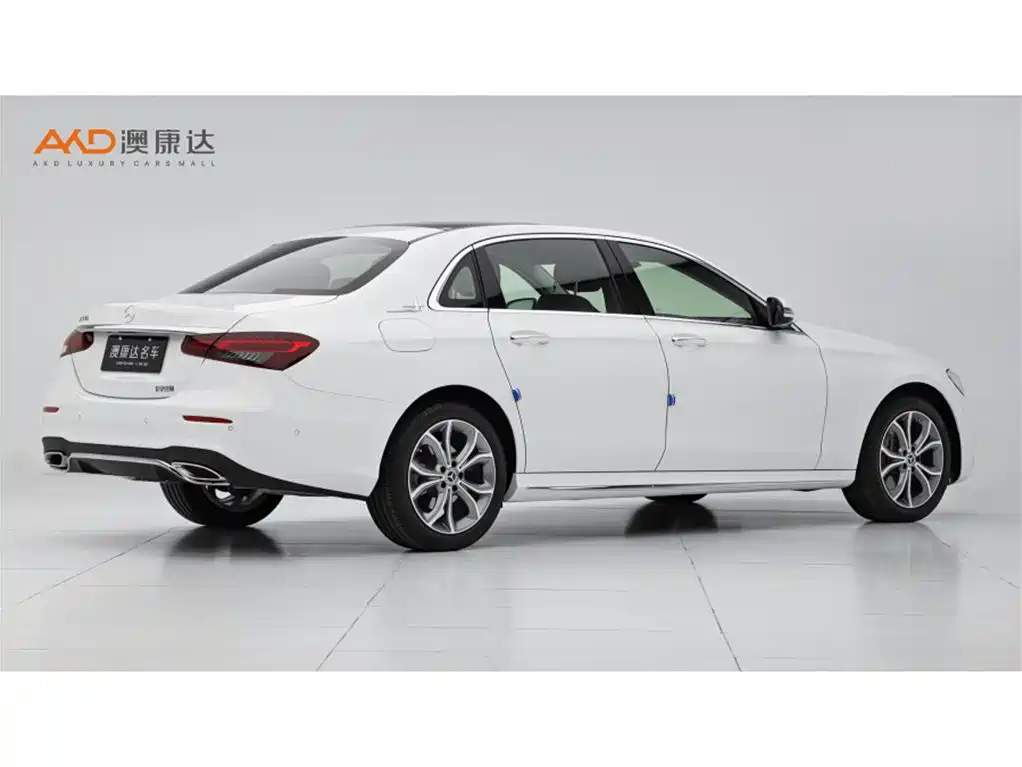 Mercedes-Benz E300L/2.0T/23 models/remodeled sports fashion model купить на сайте DeffCars