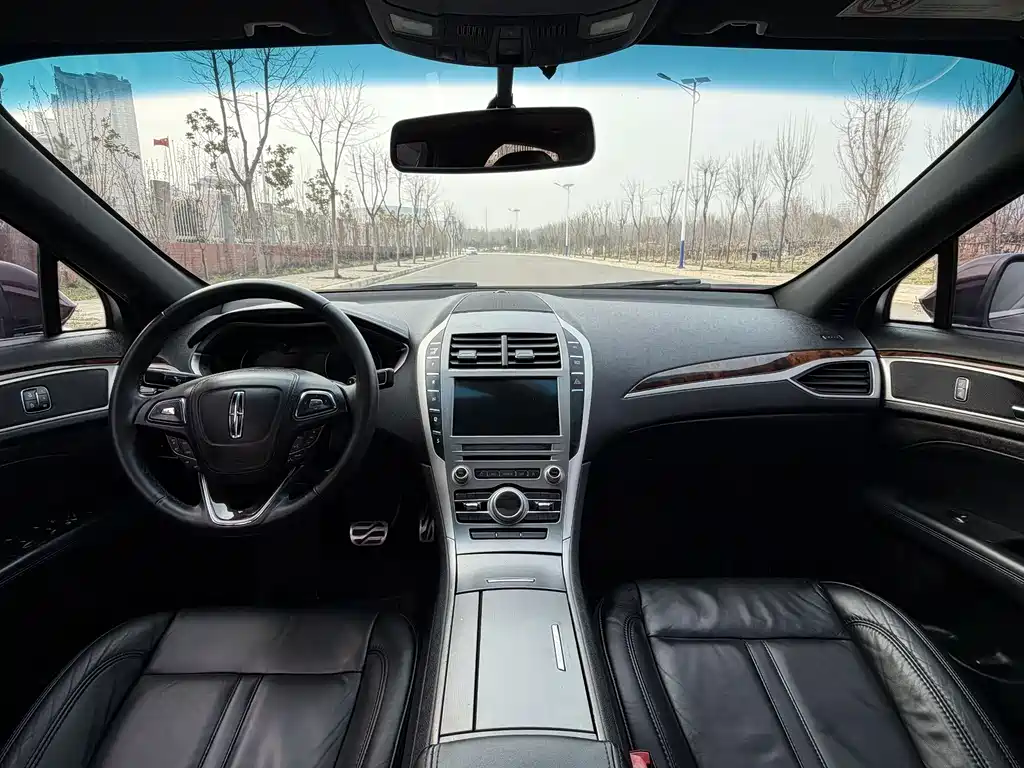 Lincoln MKZ 2017 2.0T Exclusive Edition купить на сайте DeffCars