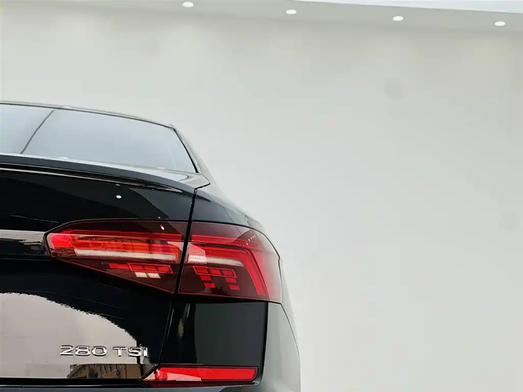 Passat 2019 280TSI Business Edition National VI купить на сайте DeffCars