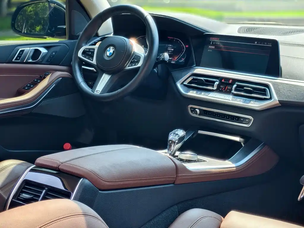 BMW X5 2022 xDrive 40Li M Sports Package купить на сайте DeffCars