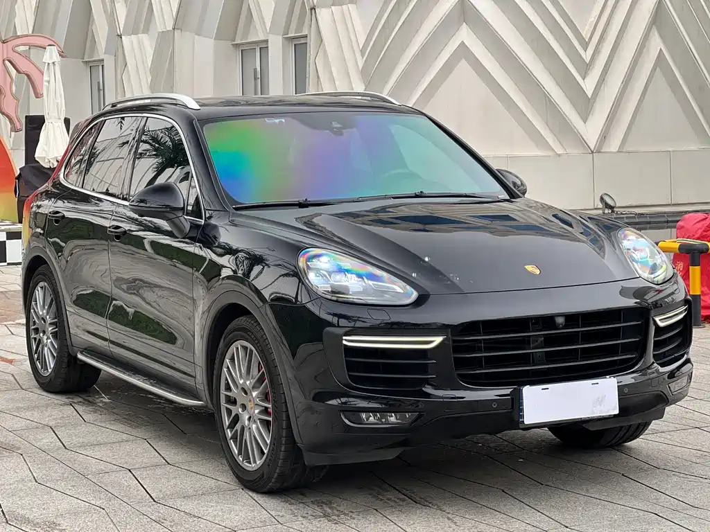 Cayenne 2015 Cayenne Turbo 4.8T купить на сайте DeffCars
