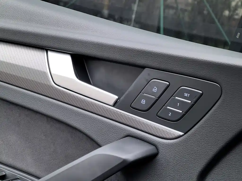 Audi Q5L Sportback 2022 facelift 40 TFSI luxury model купить на сайте DeffCars