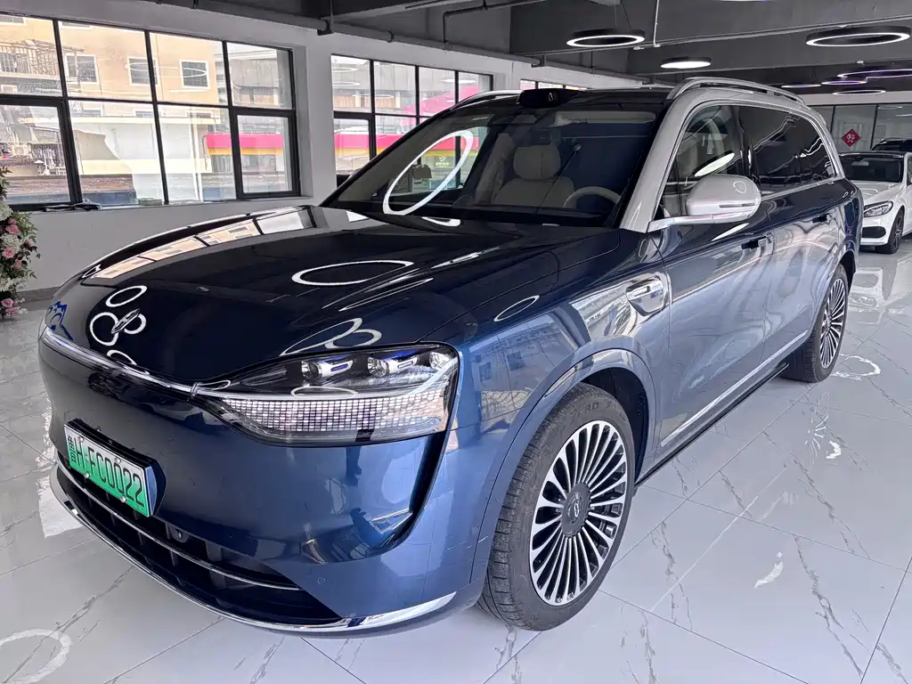 Wenjie M9 2025 extended range Ultra version 52kWh 6-seater version 192-line lidar) купить на сайте DeffCars