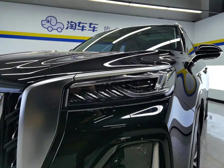 Hongqi HS5 2023 2.0T Qixiang Pro version купить на сайте DeffCars