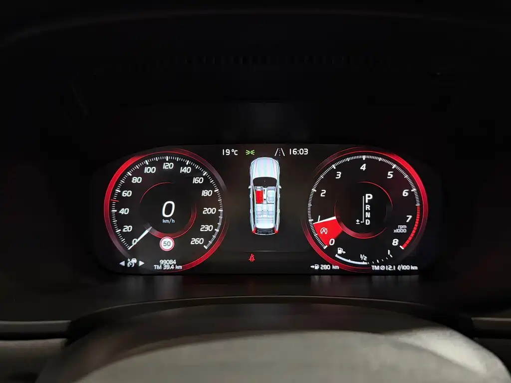 Volvo V90 2017 Cross Country T5 AWD Smart Edition купить на сайте DeffCars