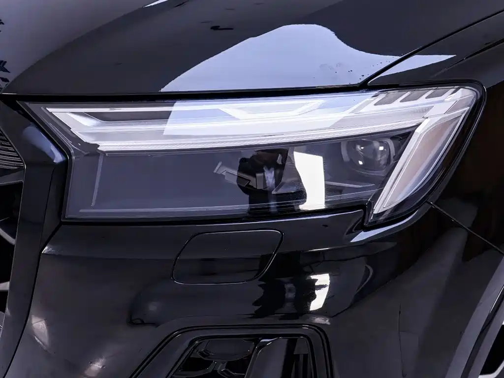 Audi Q7 2025 55 TFSI quattro S line Black Warrior купить на сайте DeffCars