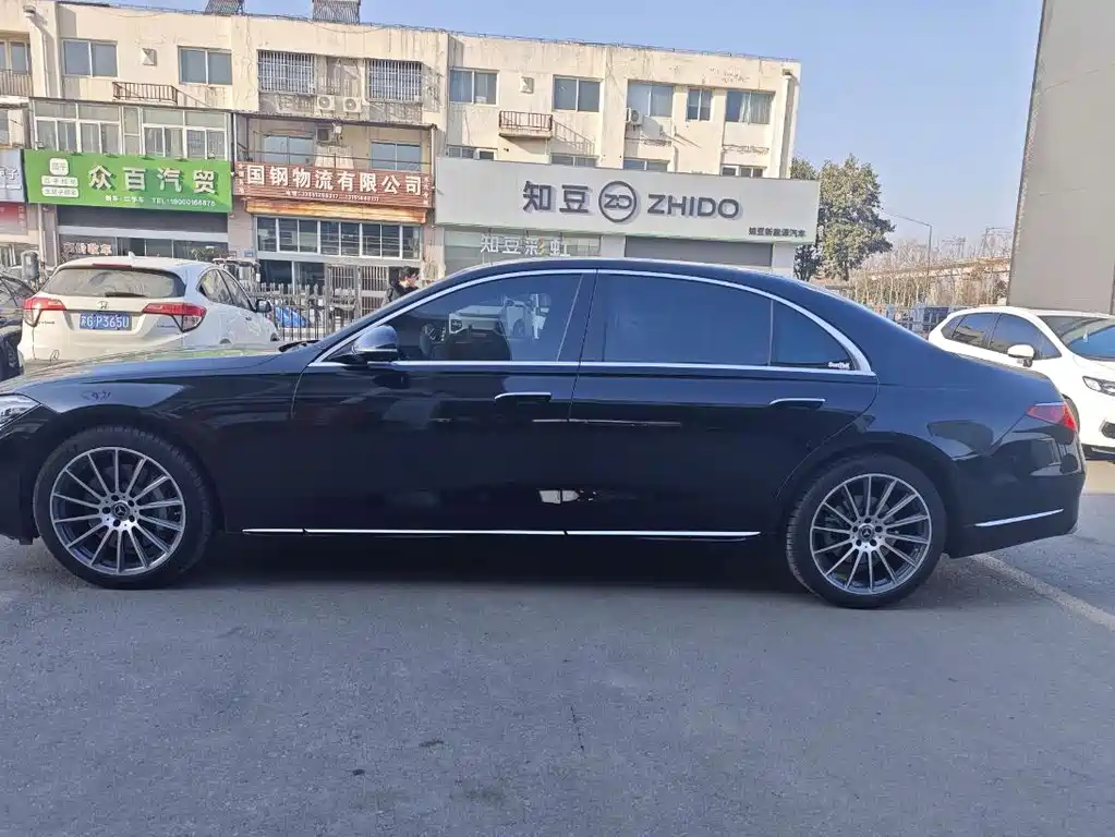 Mercedes-Benz S-Class 2024 S 400 L Luxury Model купить на сайте DeffCars