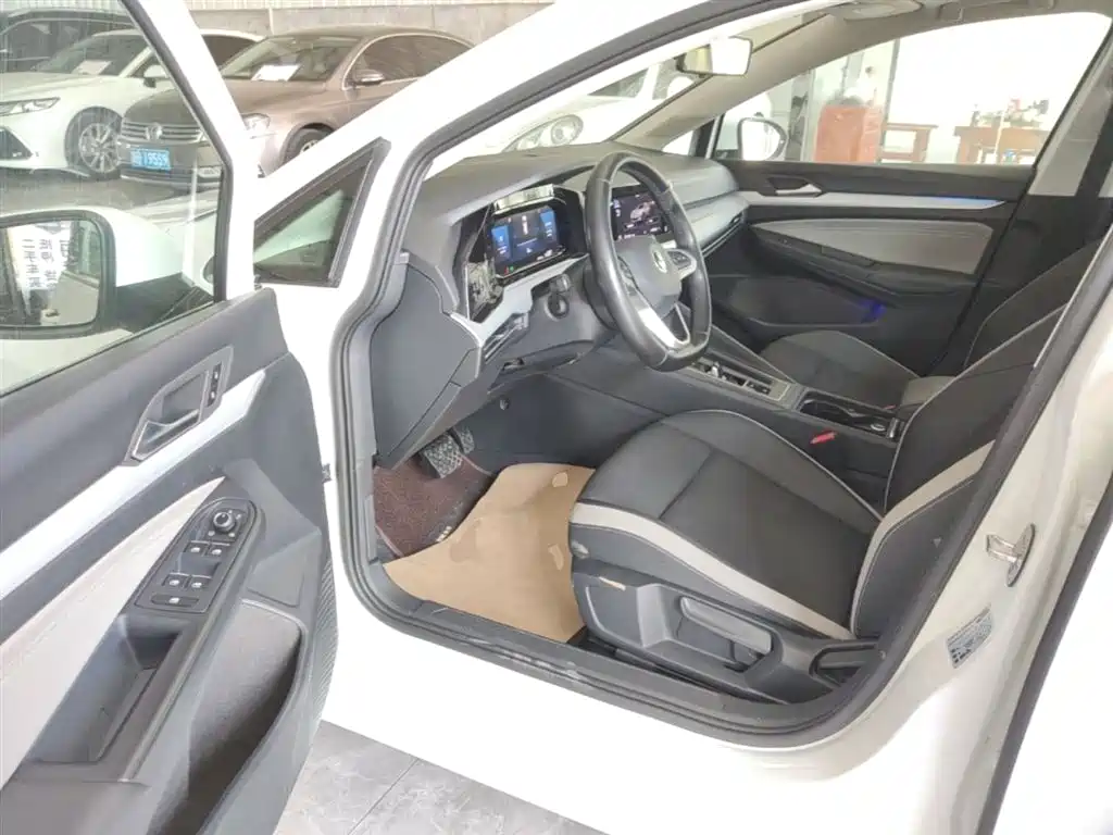Golf 2021 280TSI DSG Pro купить на сайте DeffCars