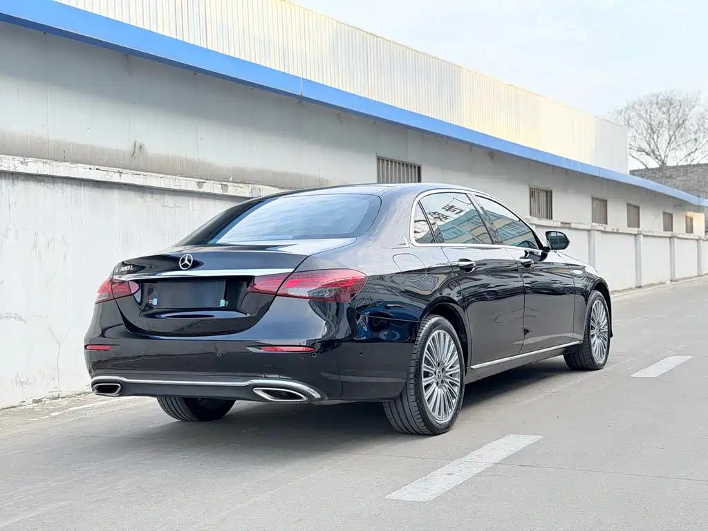 Mercedes-Benz E-Class 2022 Model Three E 300 L Fashion Model купить на сайте DeffCars