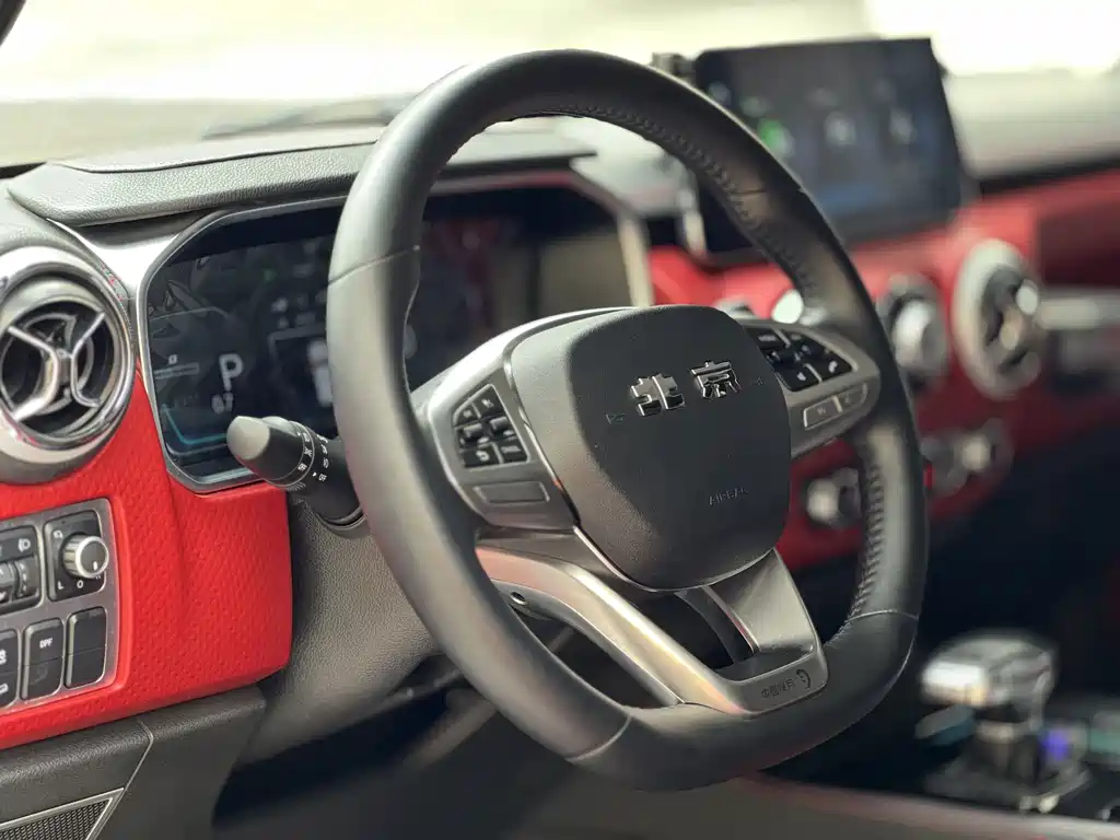 Beijing Off-Road BJ40 2023 2.0D Automatic Four-wheel Drive Blade Hero Edition Knight Type купить на сайте DeffCars