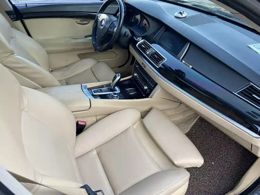 BMW 5 Series GT 2011 535i xDrive luxury model купить на сайте DeffCars