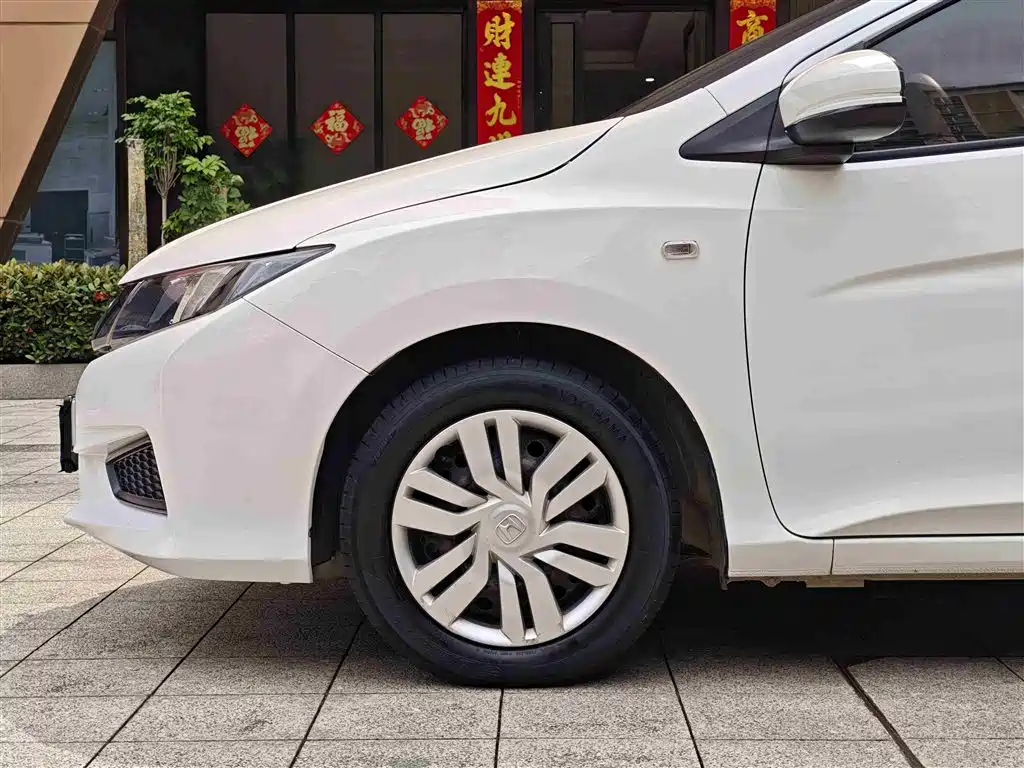 Fengfan 2019 1.5L CVT Comfort Edition купить на сайте DeffCars