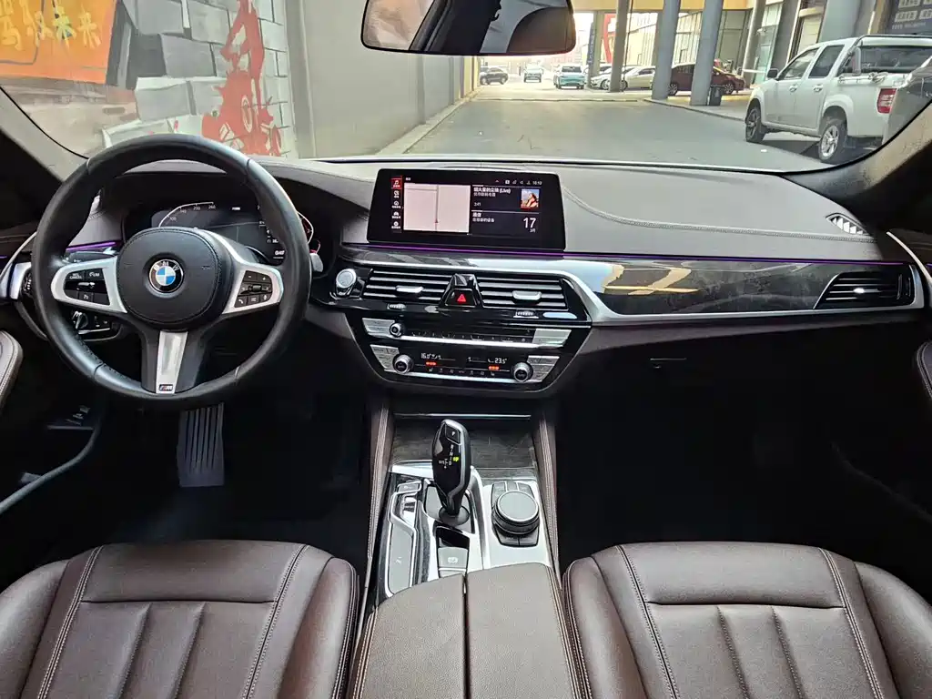 BMW 5 Series 2020 525Li M Sports Package купить на сайте DeffCars