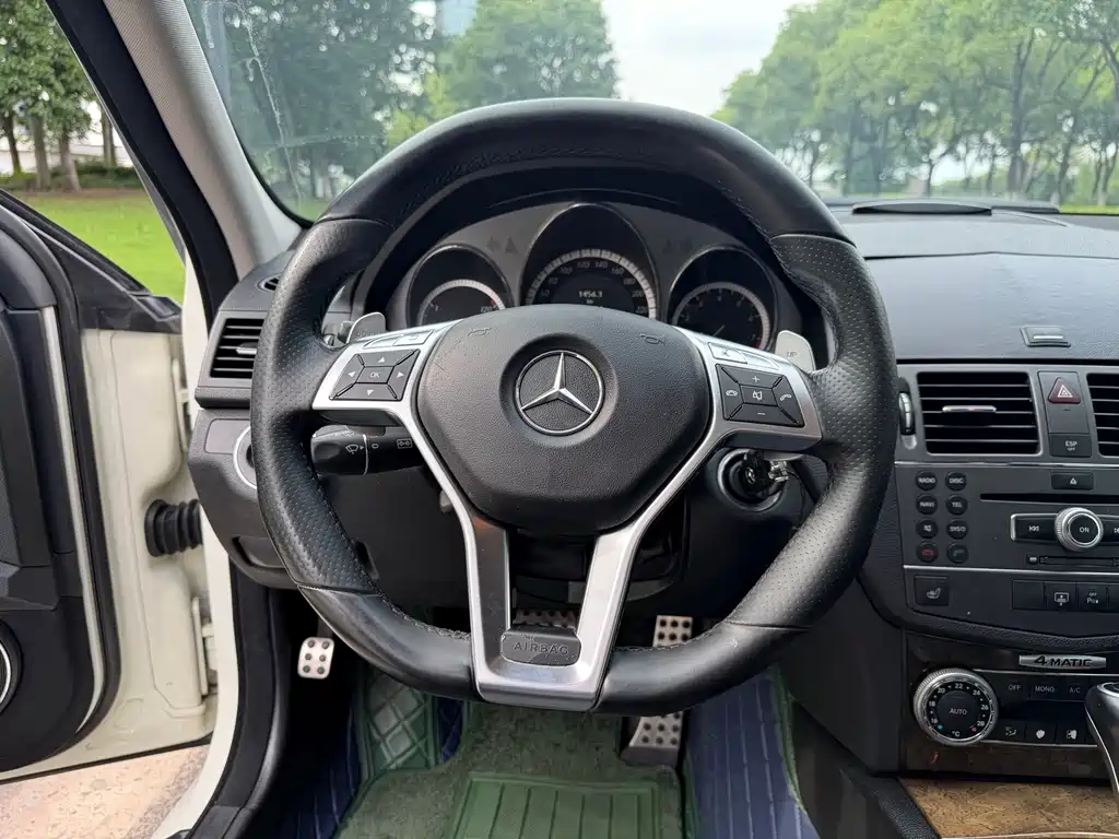 Mercedes C-Class 2010 C 300 Sport купить на сайте DeffCars