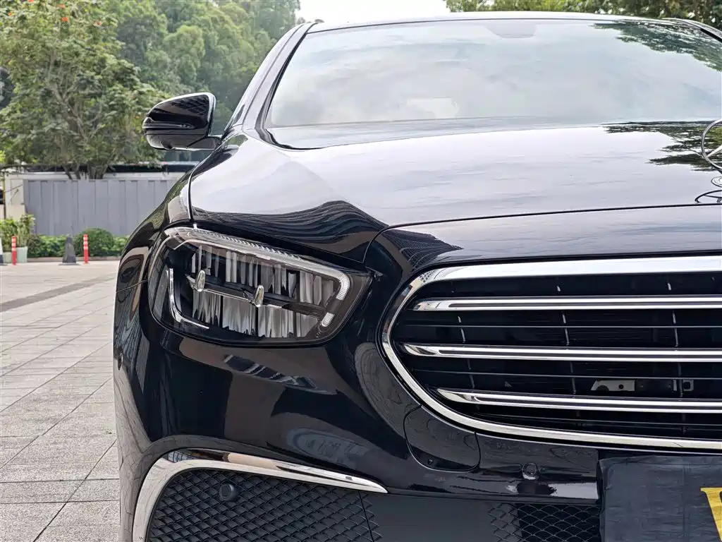 Mercedes-Benz E-Class 2023 E 300 L Luxury Model купить на сайте DeffCars