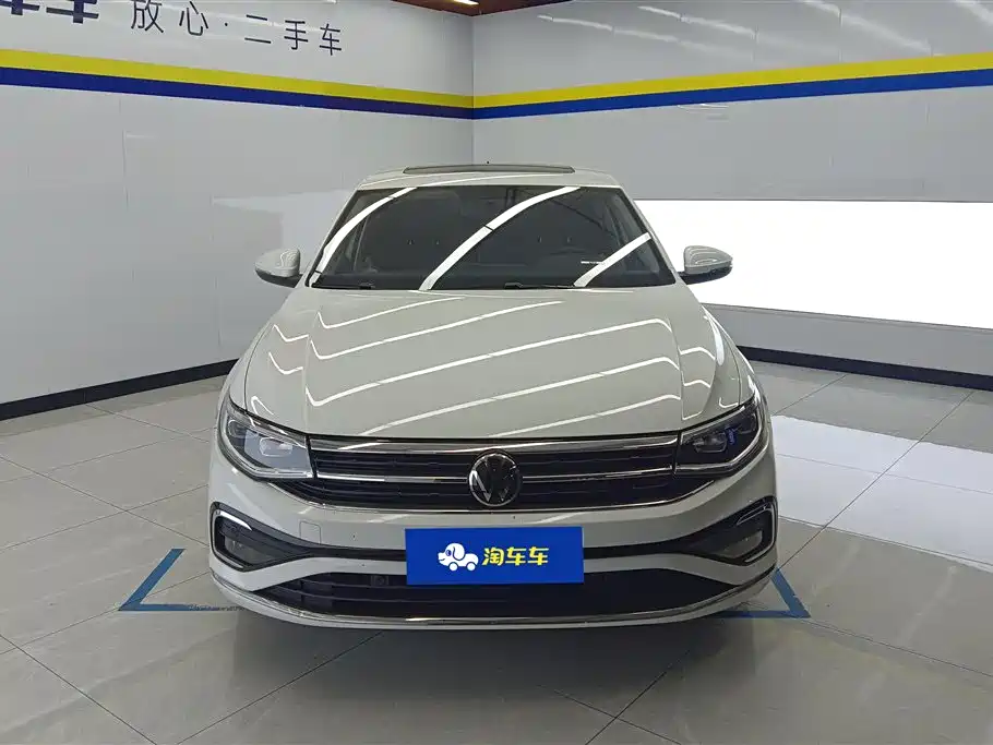 Bora 2023 200TSI DSG Smart Travel Edition купить на сайте DeffCars