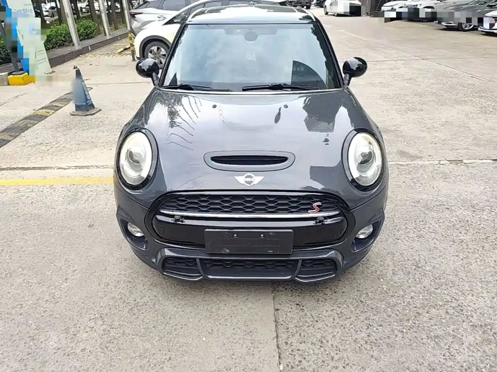 MINI 2016 2.0T COOPER S Expressionist five-door version купить на сайте DeffCars
