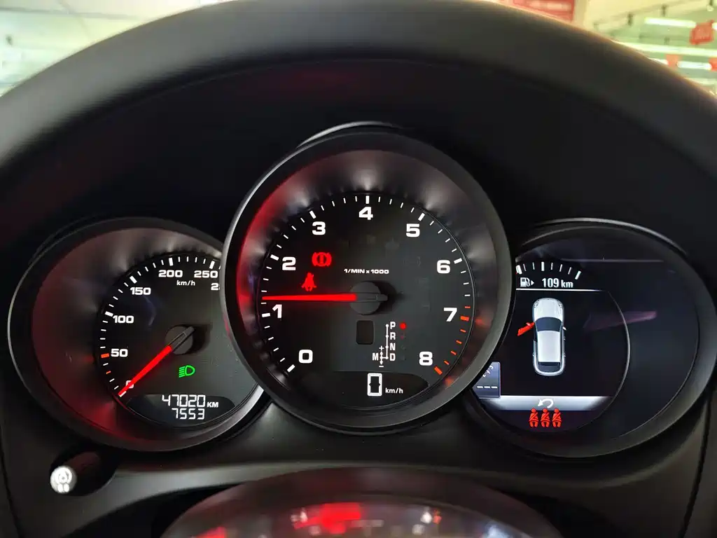 Macan 2021 Macan 2.0T купить на сайте DeffCars