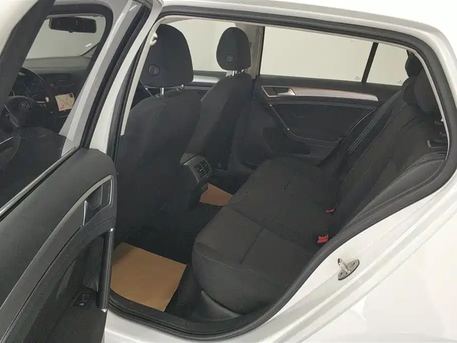 Golf 2019 200TSI DSG Comfort and Progress Edition National VI купить на сайте DeffCars